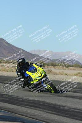 media/Nov-01-2025-CVMA (Sat) [[fc0f7531b8]]/Race 13-Femmewalla-Femmewalla UL/